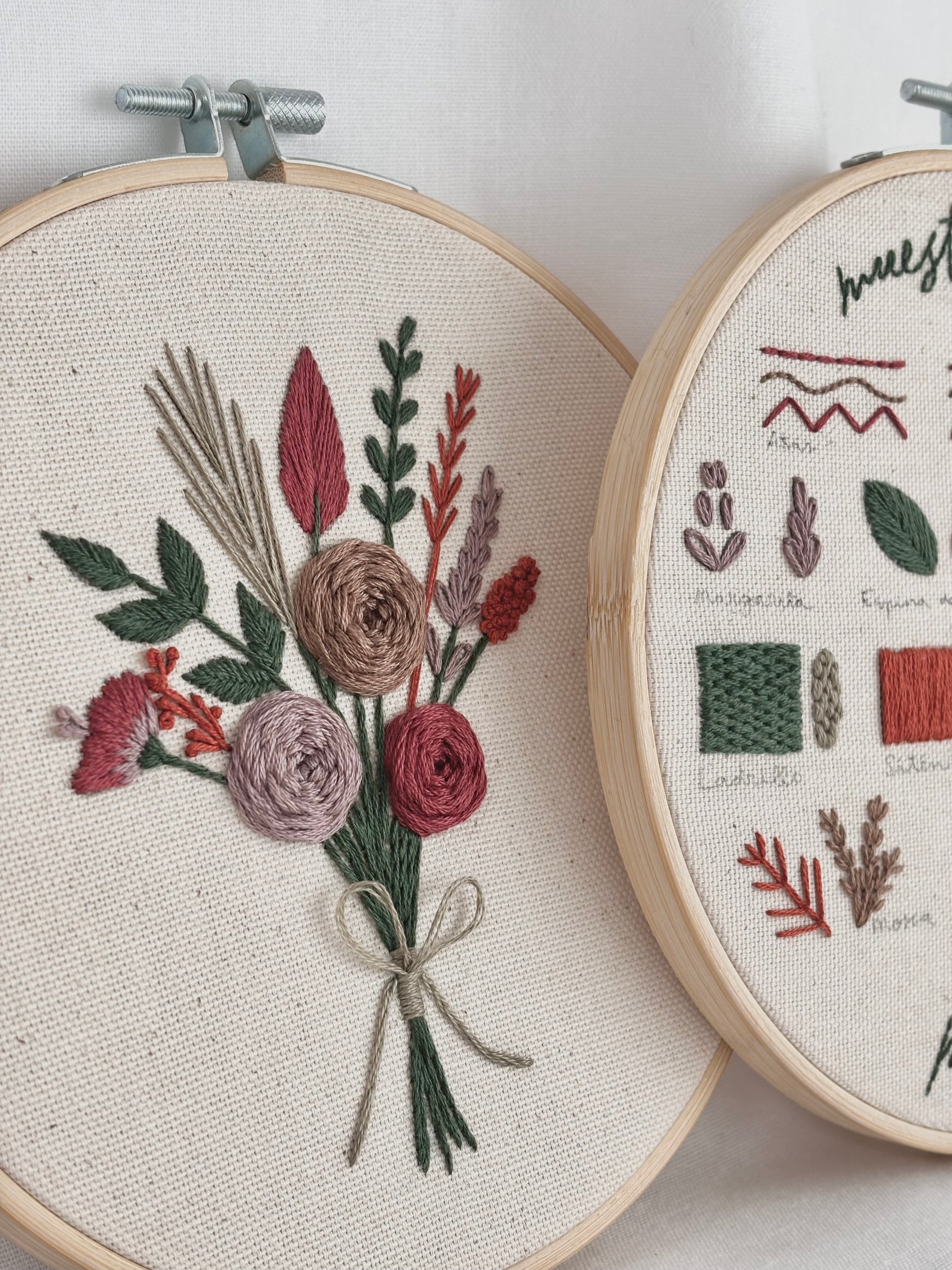 Detalle de puntadas básicas de bordado a mano para aprender distintas técnicas incluido en kit DIY