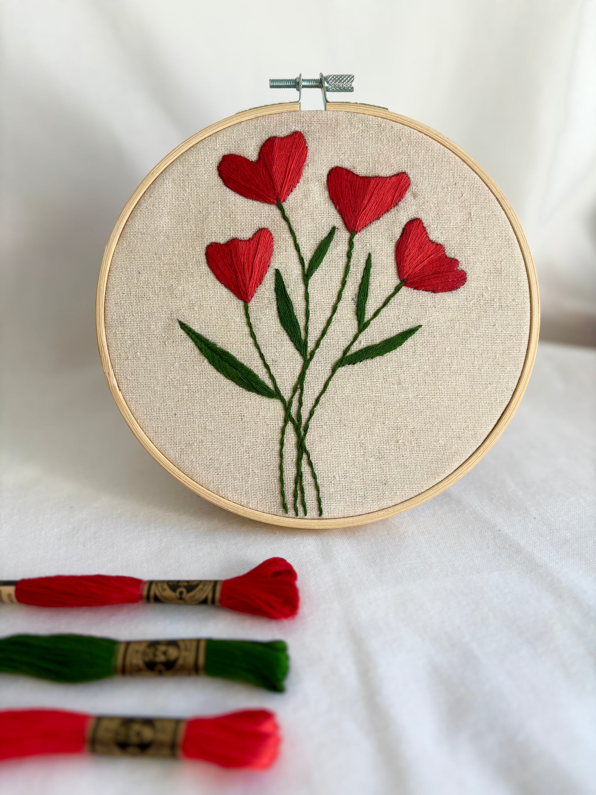 Kit de bordado creativo con diseños modernos y naturales, incluye bordado floral hecho a mano, hilos de bordar, bastidor y materiales para aprender bordado.